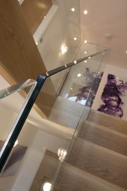 glass staircase manufacturers